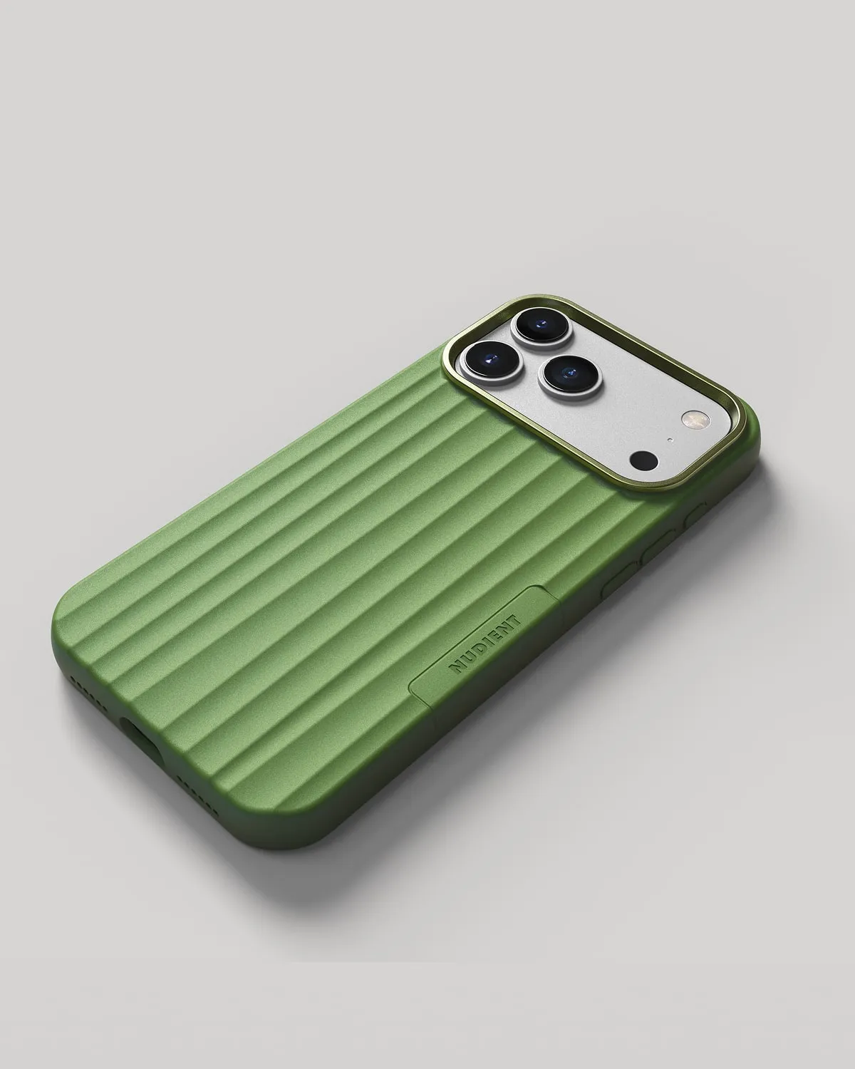 Nudient Bold Case custodia iPhone 17 Pro Max Khaki MagSafe