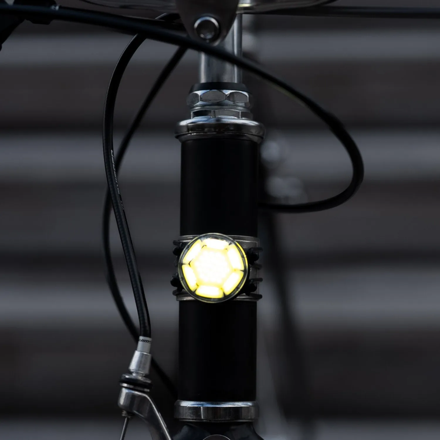 Shapeheart mini luce bici magnetica anteriore ricaricabile