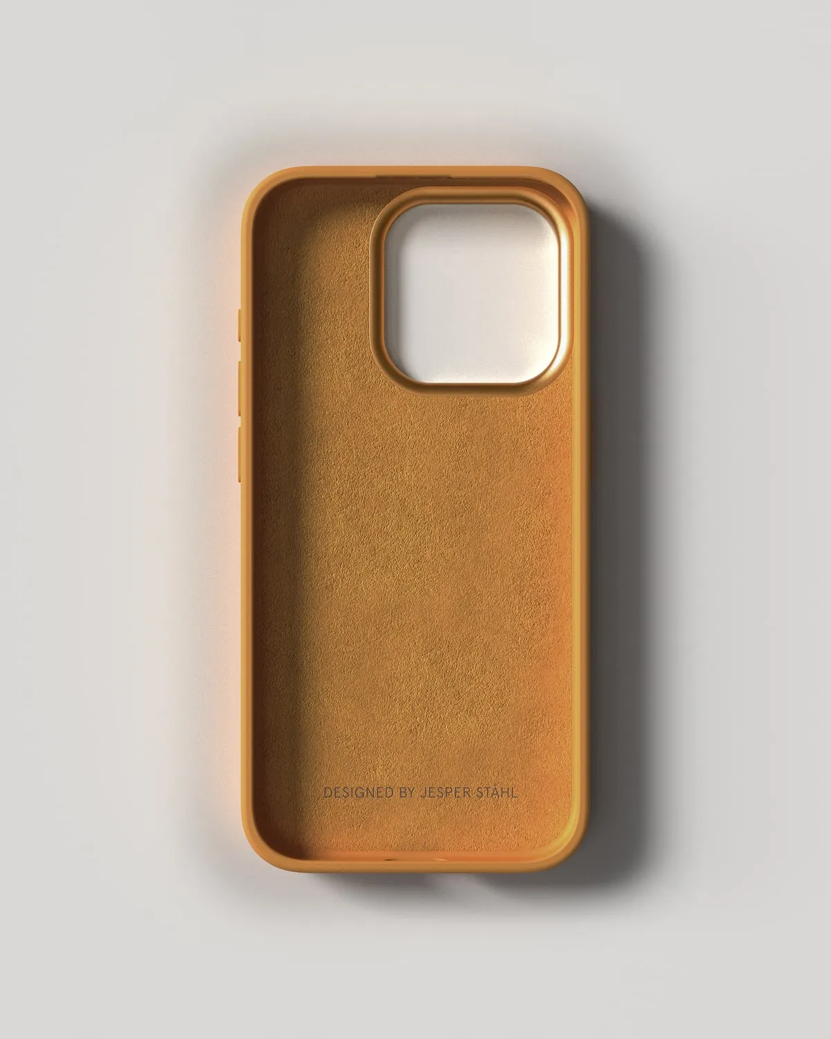 Nudient Bold Case iPhone 15 Pro cover Amber Yellow MagSafe