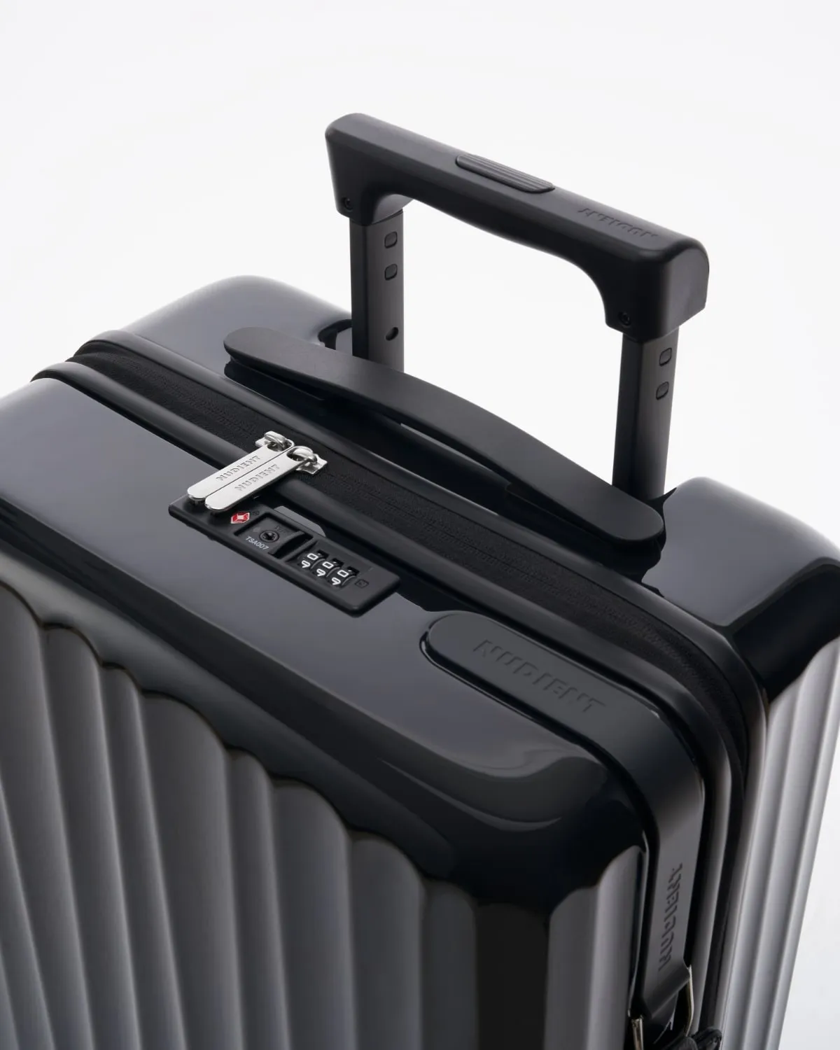 Nudient Bold Cabin Bag trolley cabina Charcoal Black leggero