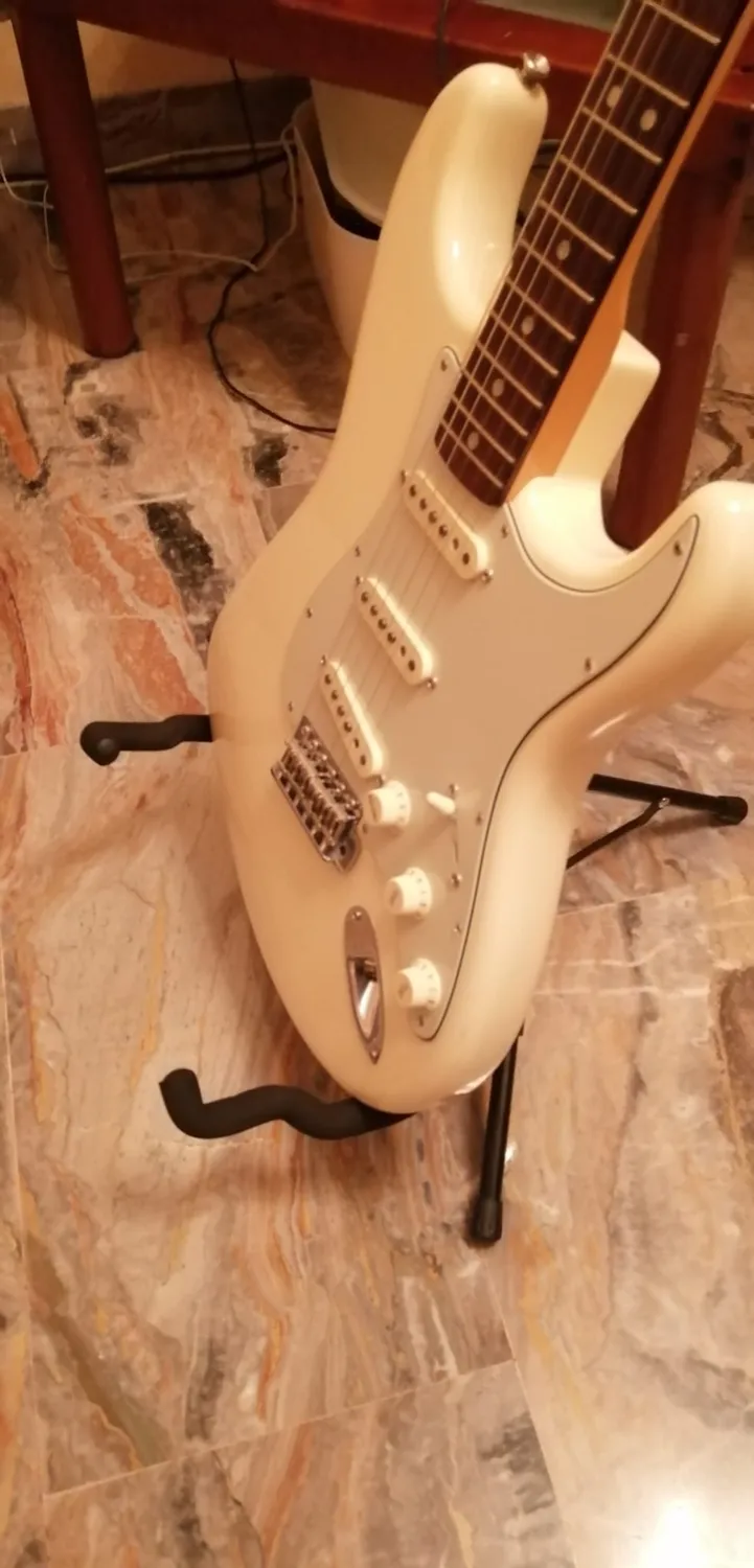 MoKo porta plettri chitarra luminoso LED USB 8 posti