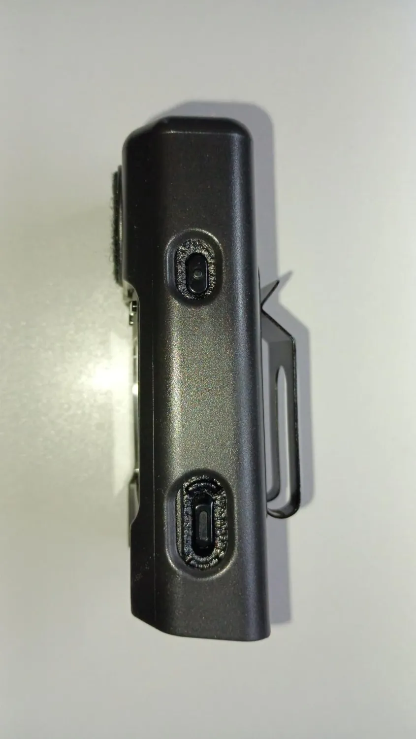 caseroxx Tetra-Pager TPG2200 custodia Motorola Advisor nero clip