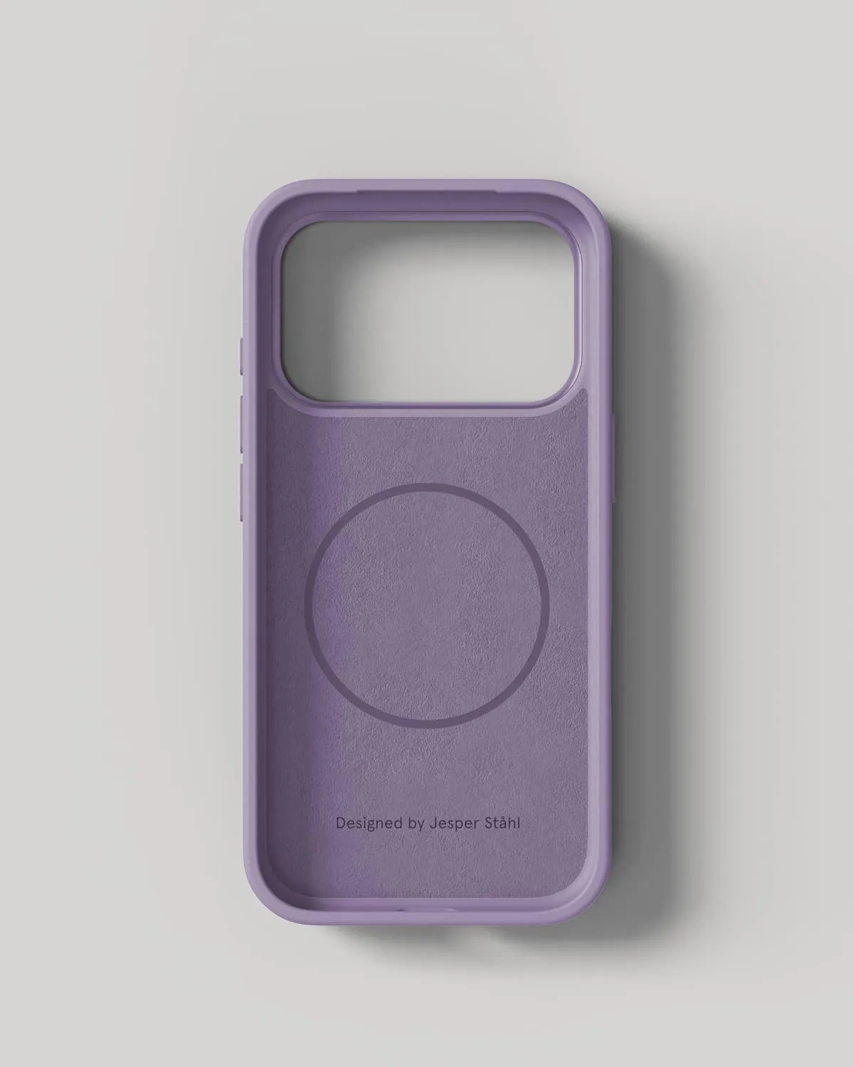 Nudient Bold Case cover iPhone 17 Pro Lupine Purple MagSafe