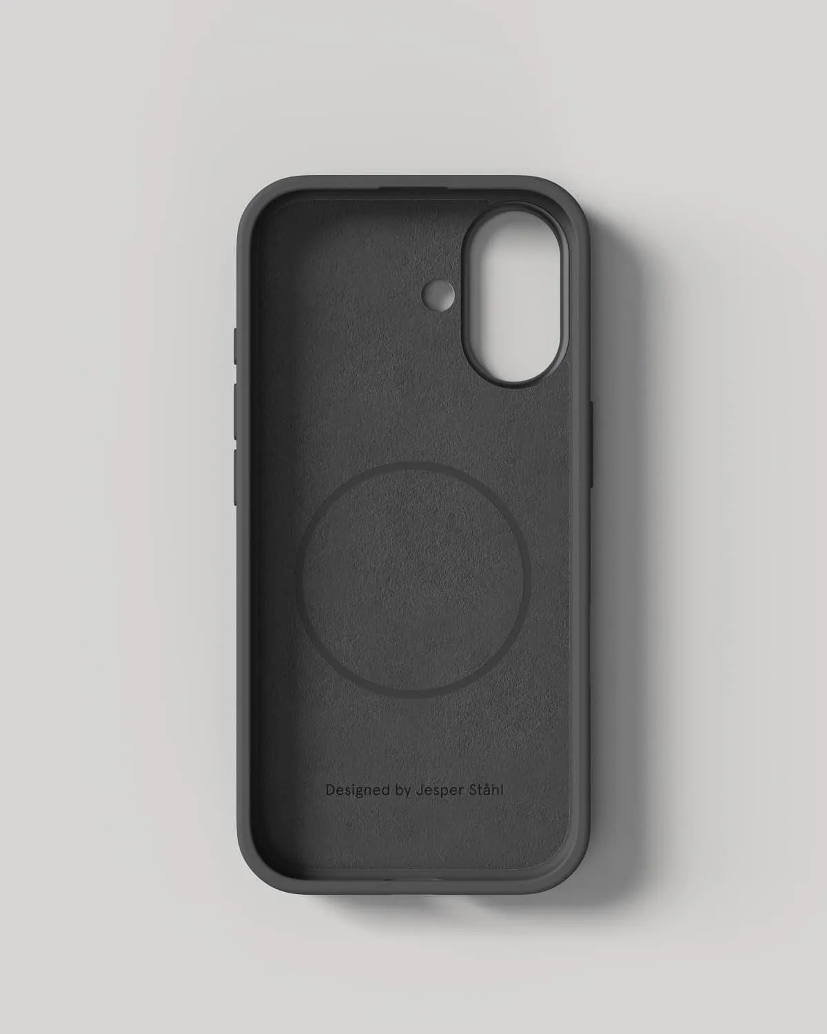 Nudient Bold Case cover iPhone 17 Basalt Grey MagSafe antishock