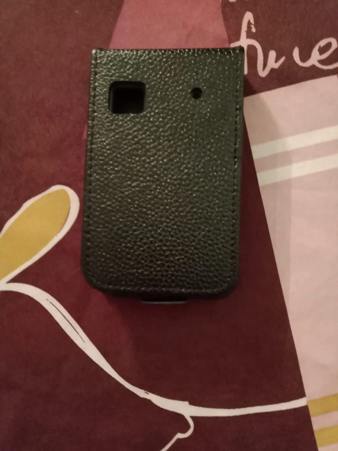 caseroxx Touchsmart V188 custodia cintura pelle nera finestra