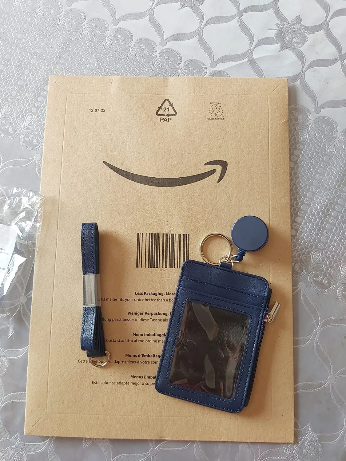 MoKo Porta badge pelle PU nero con zip retrattile