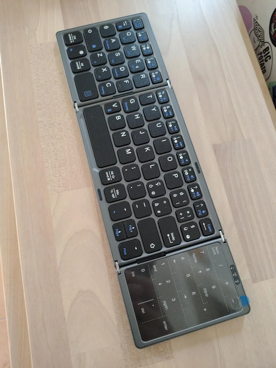 MoKo Tastiera Pieghevole Bluetooth Italiana Touchpad Nero