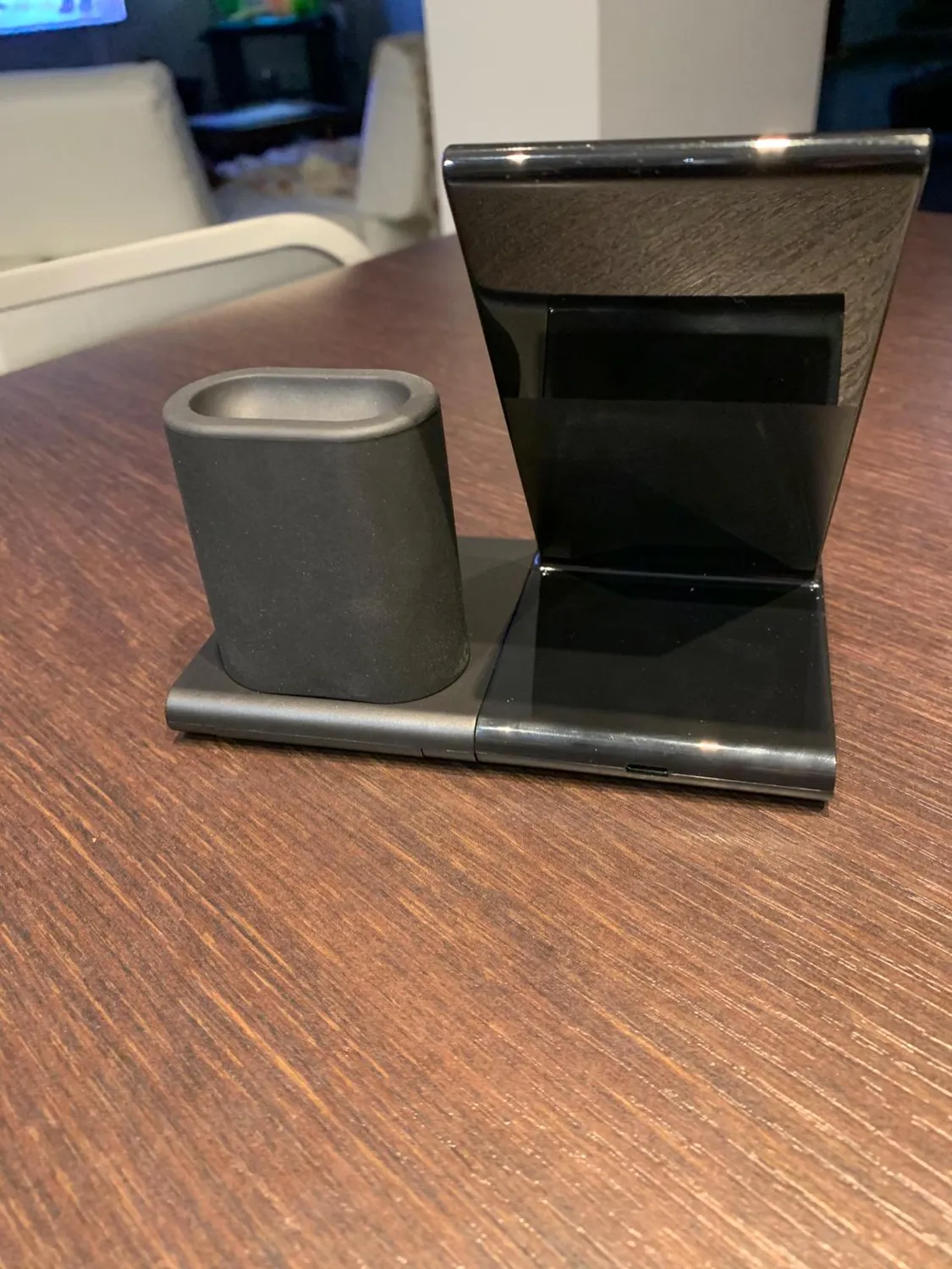 MoKo Stazione Ricarica Wireless 3in1 iPhone Watch AirPods QC3.0