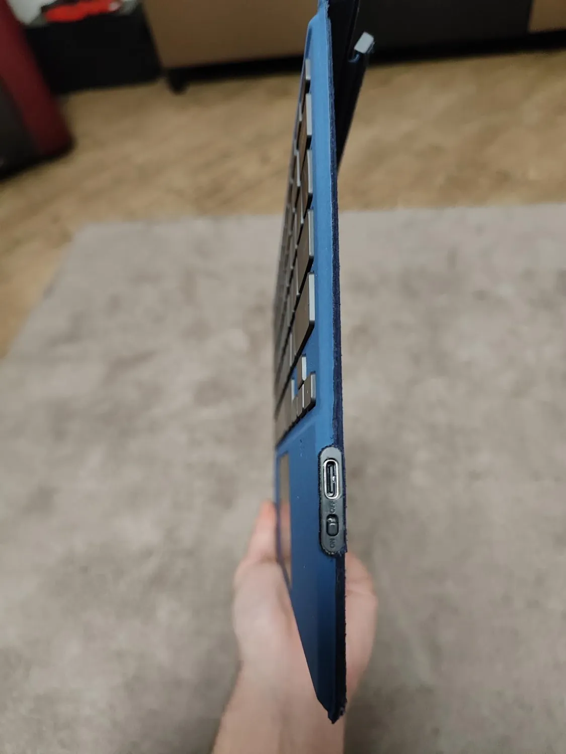 MoKo per Surface Pro 3-7 Plus tastiera bluetooth grigia retroilluminata