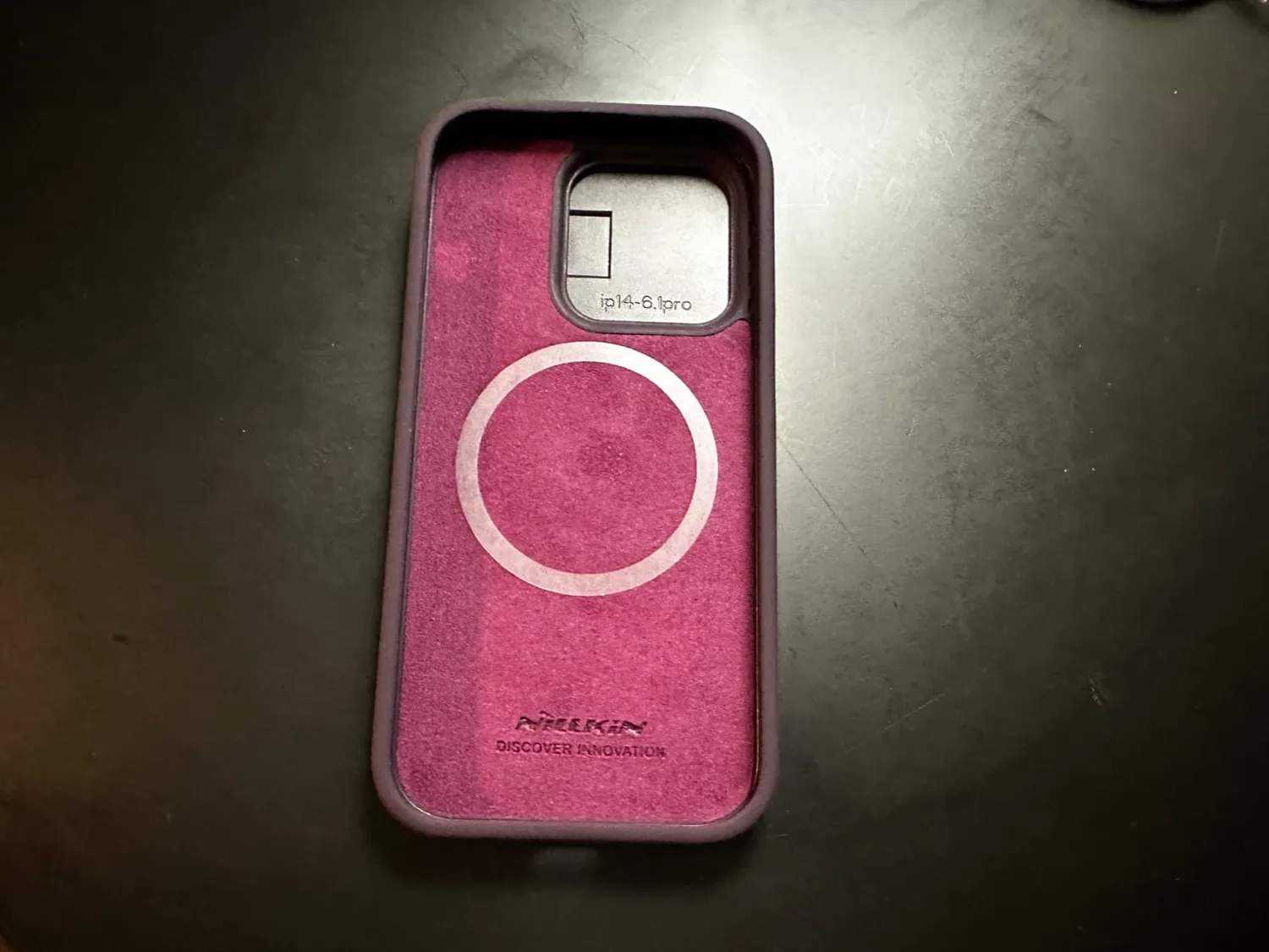 CloudValley iPhone 14 Pro Cover Magnetica MagSafe Nero Antiurto