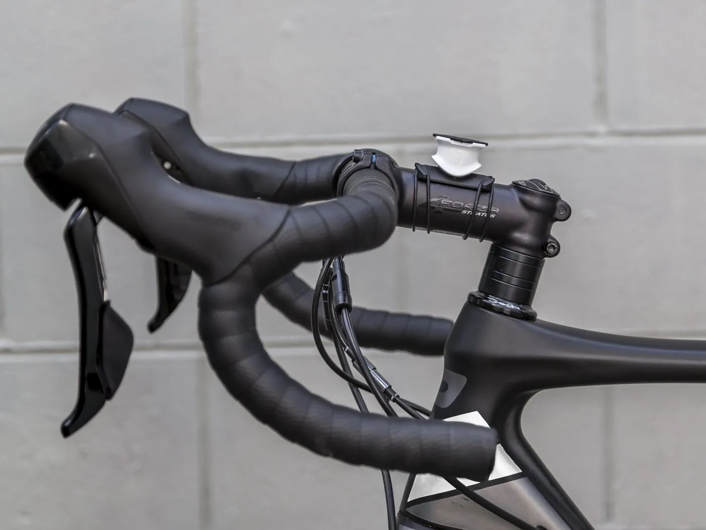 Quad Lock Collari Colorati Supporto Manubrio Nero Rosso