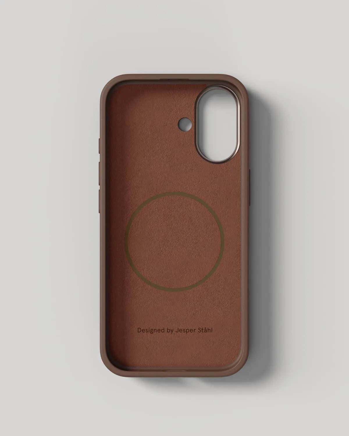 Nudient Bold Case cover iPhone 17 marrone antishock