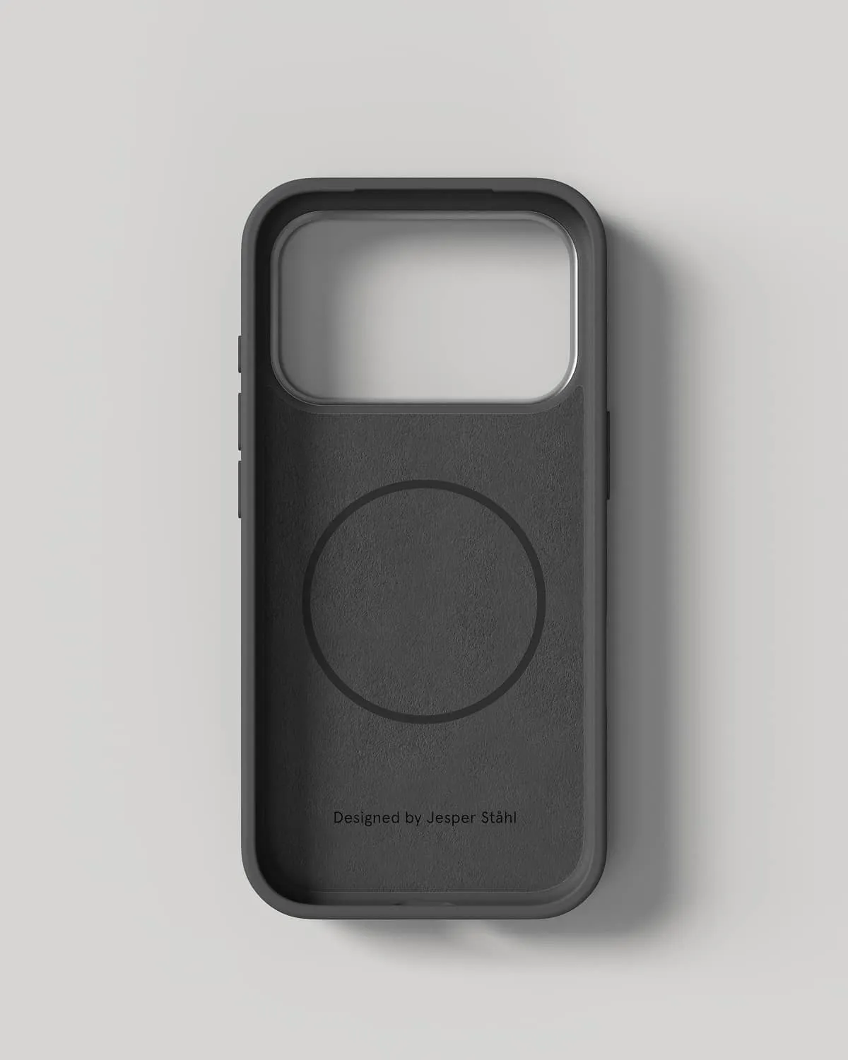 Nudient Bold Case iPhone 17 Pro cover Basalt Grey MagSafe