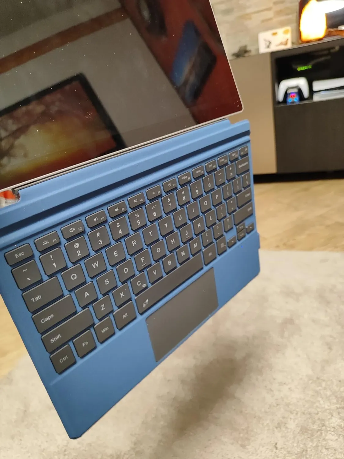 MoKo per Surface Pro 3-7 Plus tastiera bluetooth grigia retroilluminata