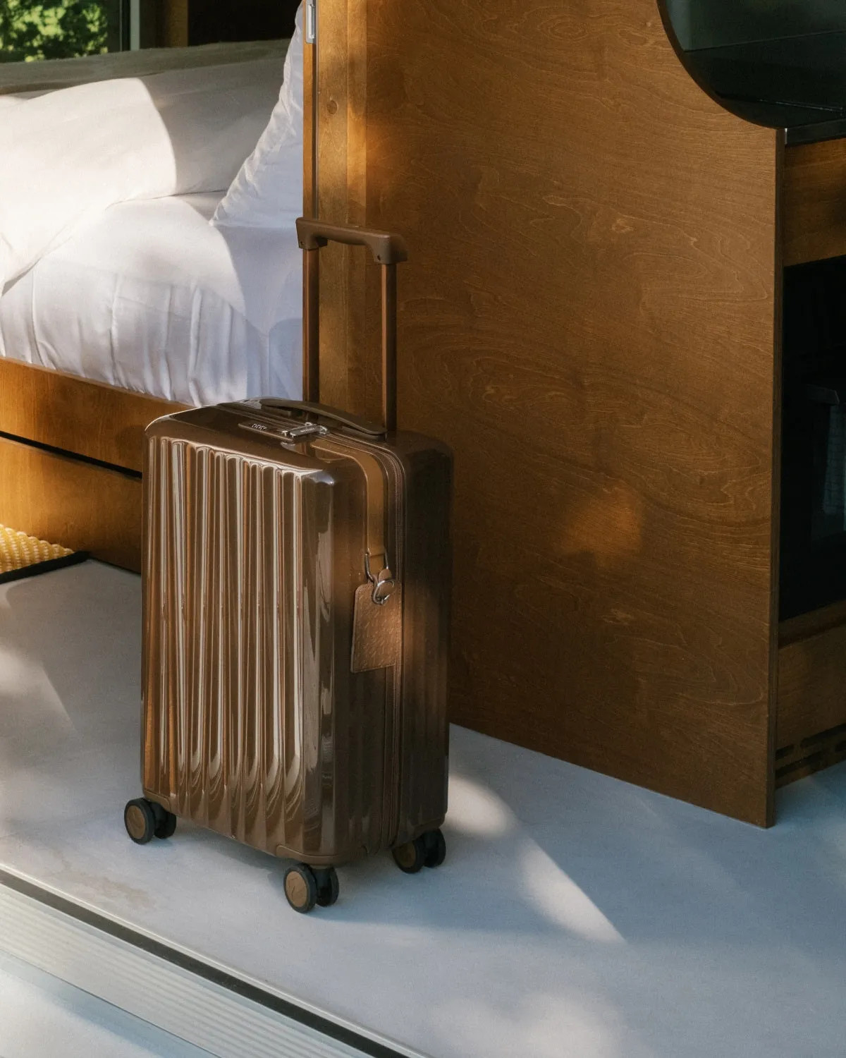 Nudient Bold Cabin + Check-in M V2 valigie marrone