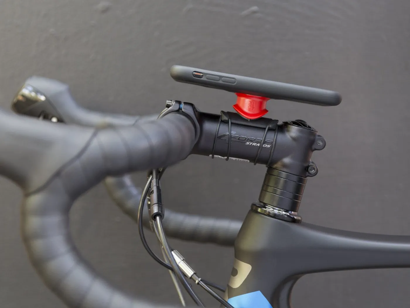 Quad Lock Collari Colorati Supporto Manubrio Nero Rosso
