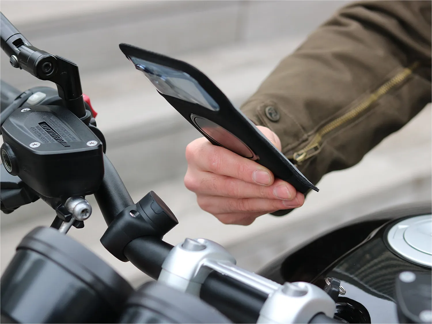Shapeheart Moto Pro Kit Completo supporto telefono XL antivibrazione