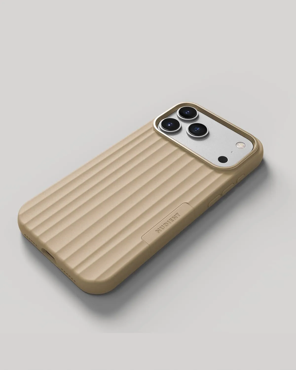 Nudient Bold Case cover iPhone 17 Pro Max Wool Beige MagSafe