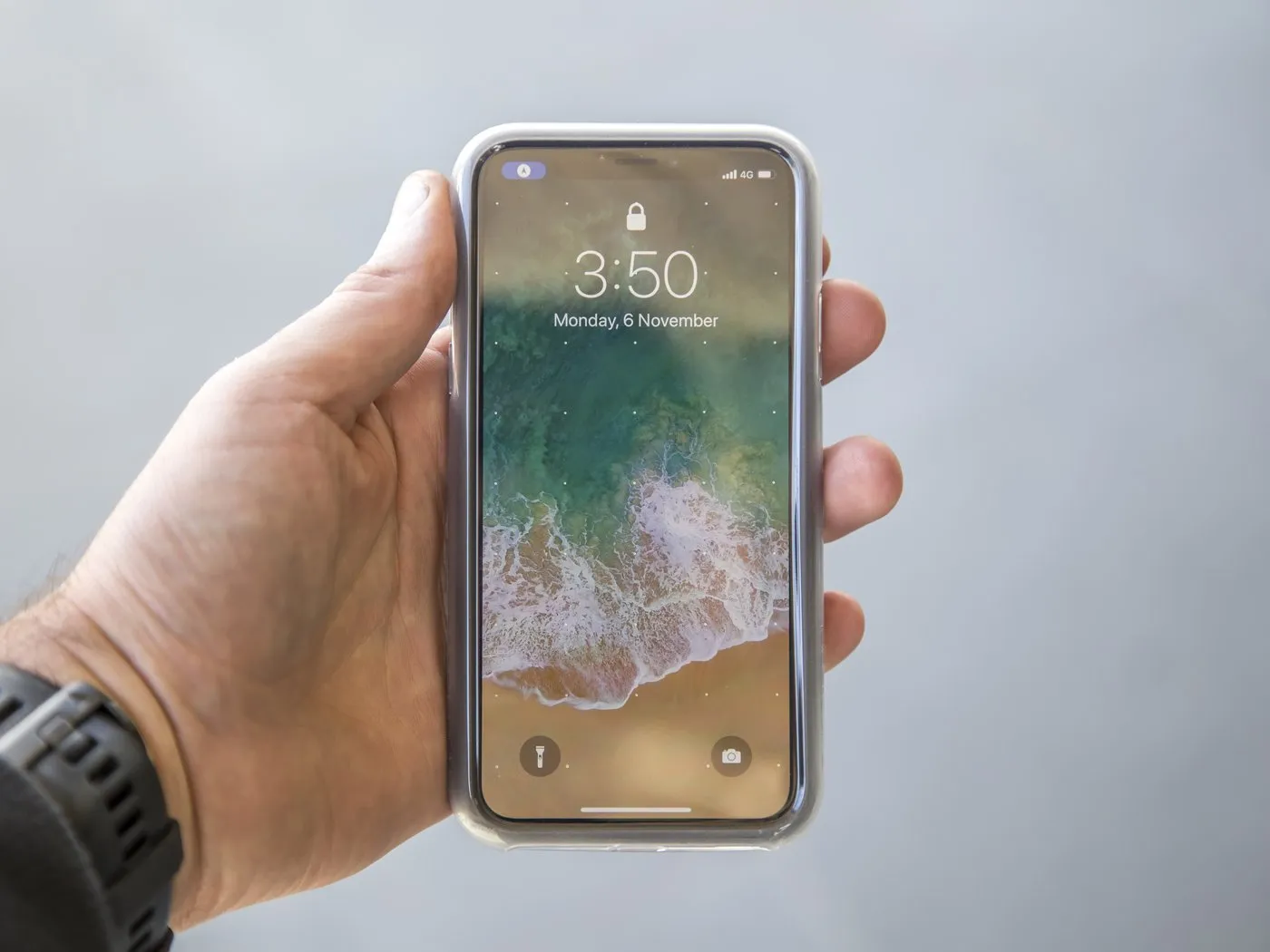 Quad Lock Fodera Protettiva iPhone Poncho TPU antipioggia