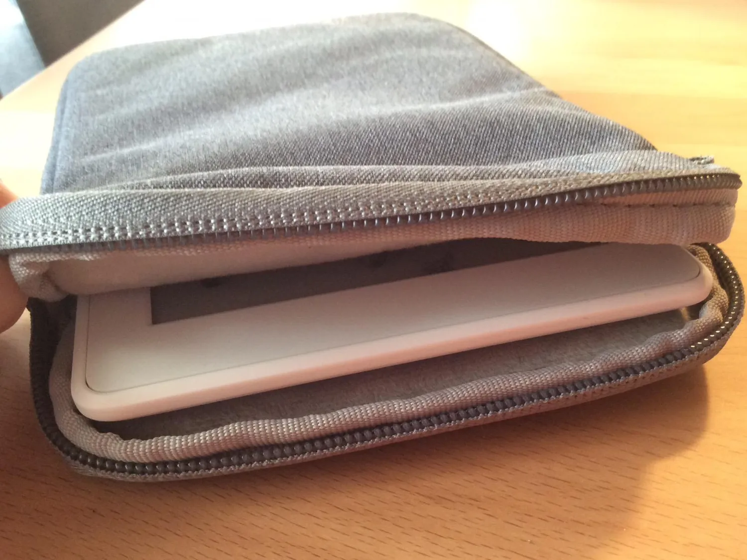 MoKo Custodia Sleeve 6 pollici Kindle Voyage Oasis grigio scuro nylon