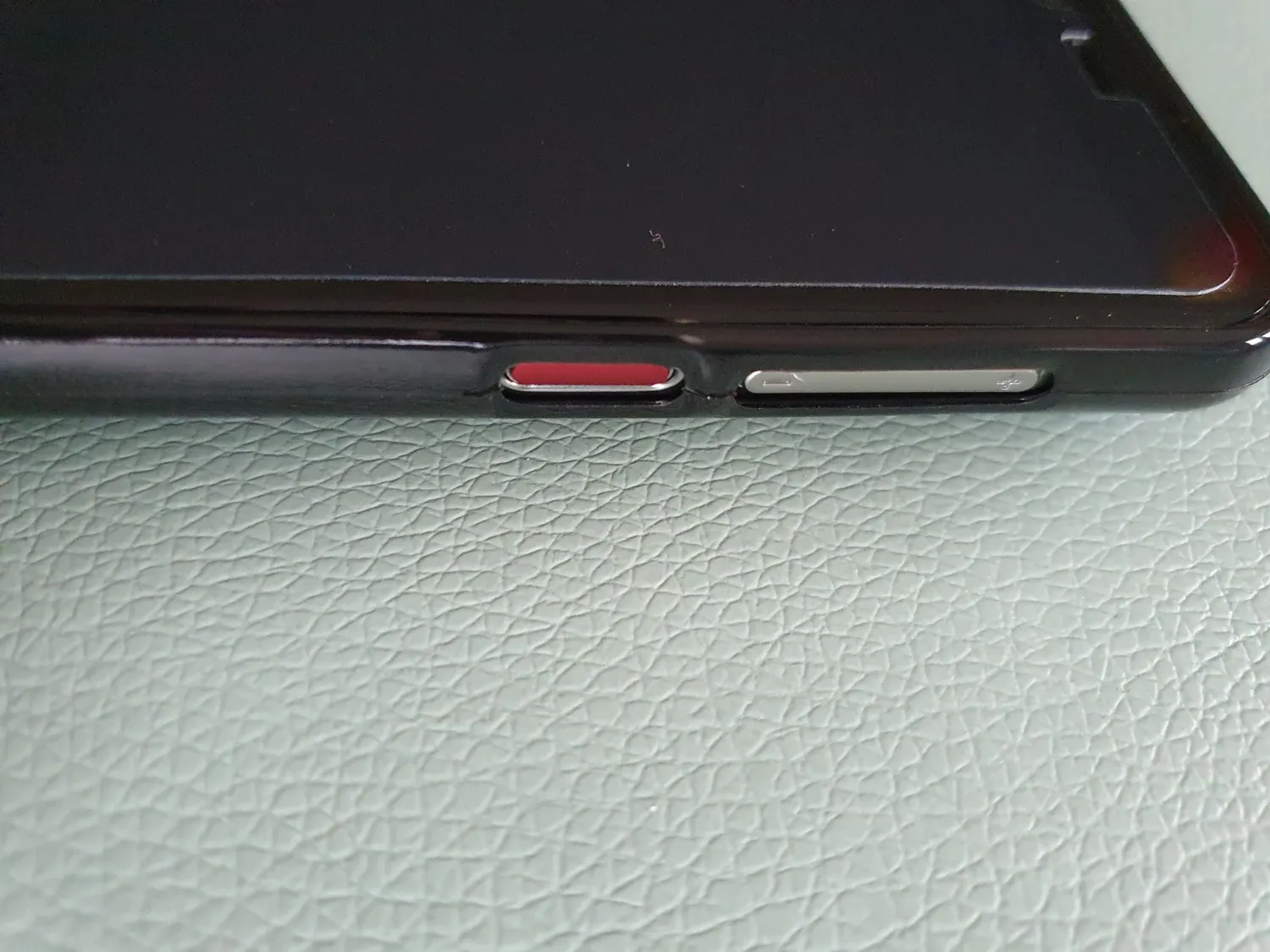 caseroxx Emporia Smart 4 Cover TPU Nero Antiurto