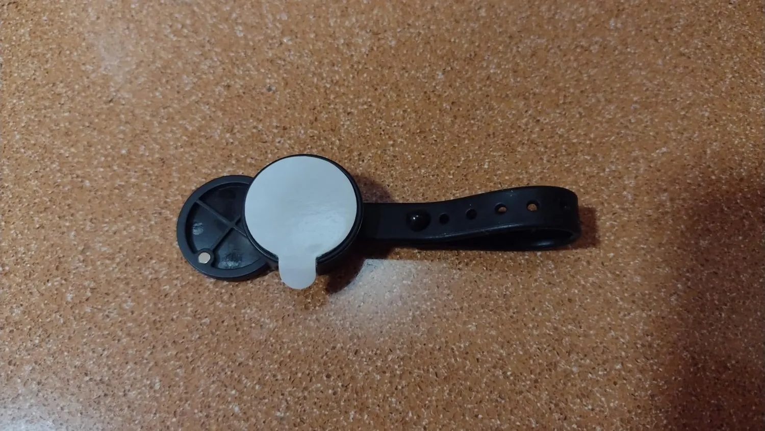 EOIWUY Fermacavi Adesivi 8 pezzi silicone magnetici neri