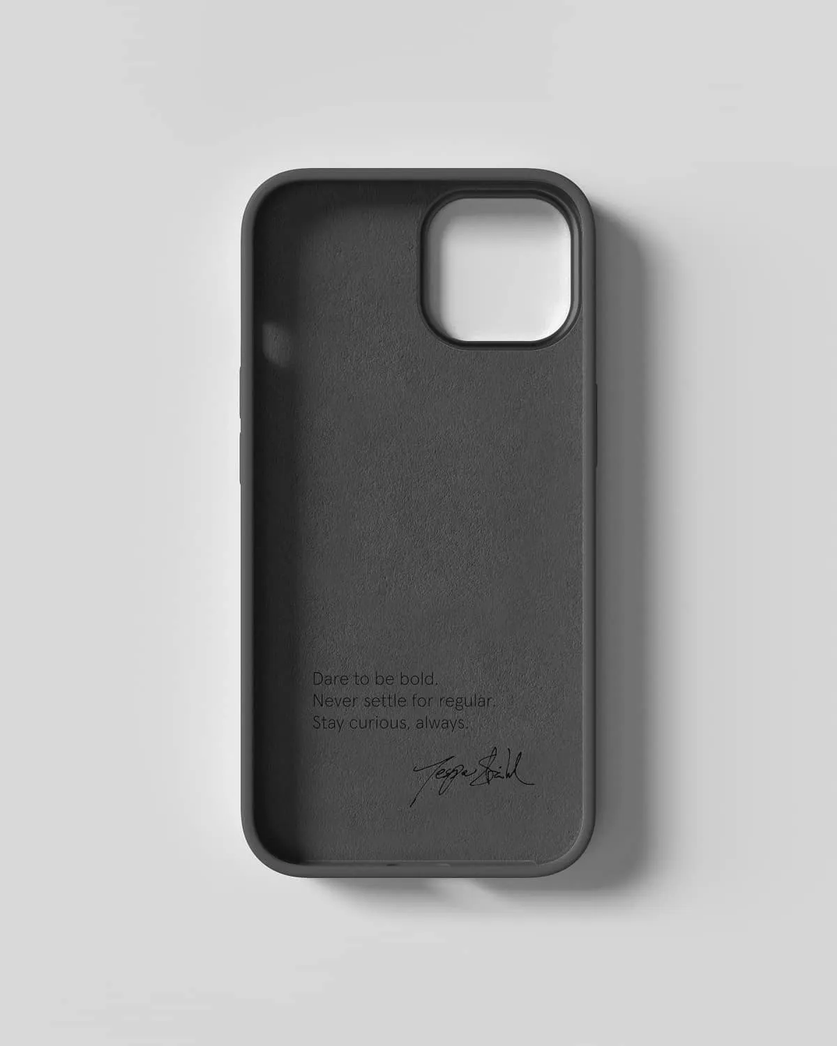 Nudient Bold Case iPhone 14 cover Basalt Grey protettiva