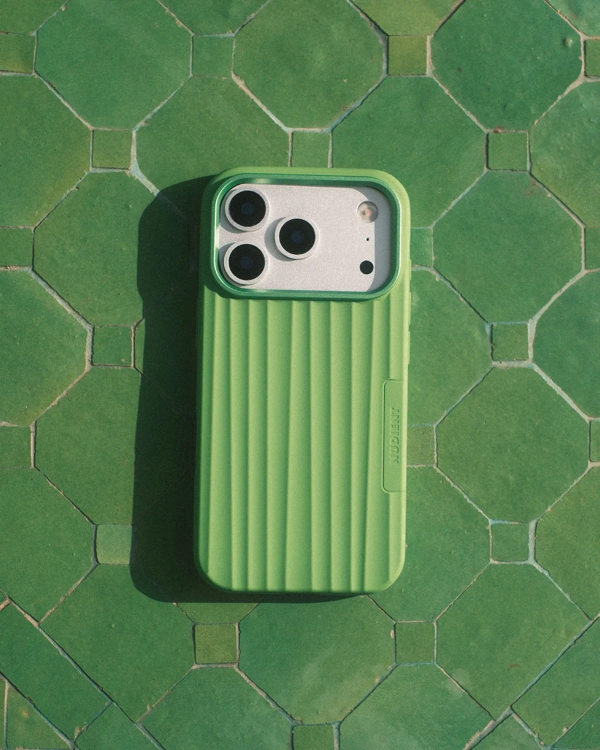 Nudient Bold Case custodia iPhone 17 Pro Max Khaki MagSafe