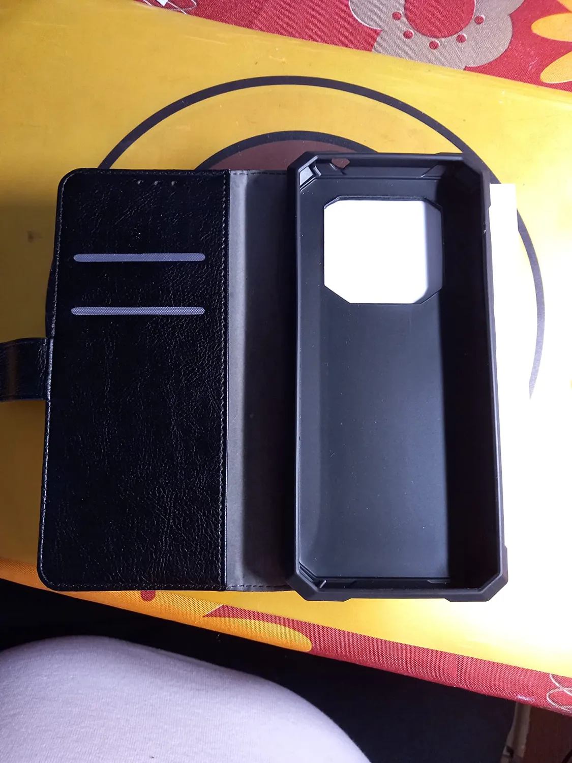 caseroxx Oukitel K15 Plus custodia libro nero wallet