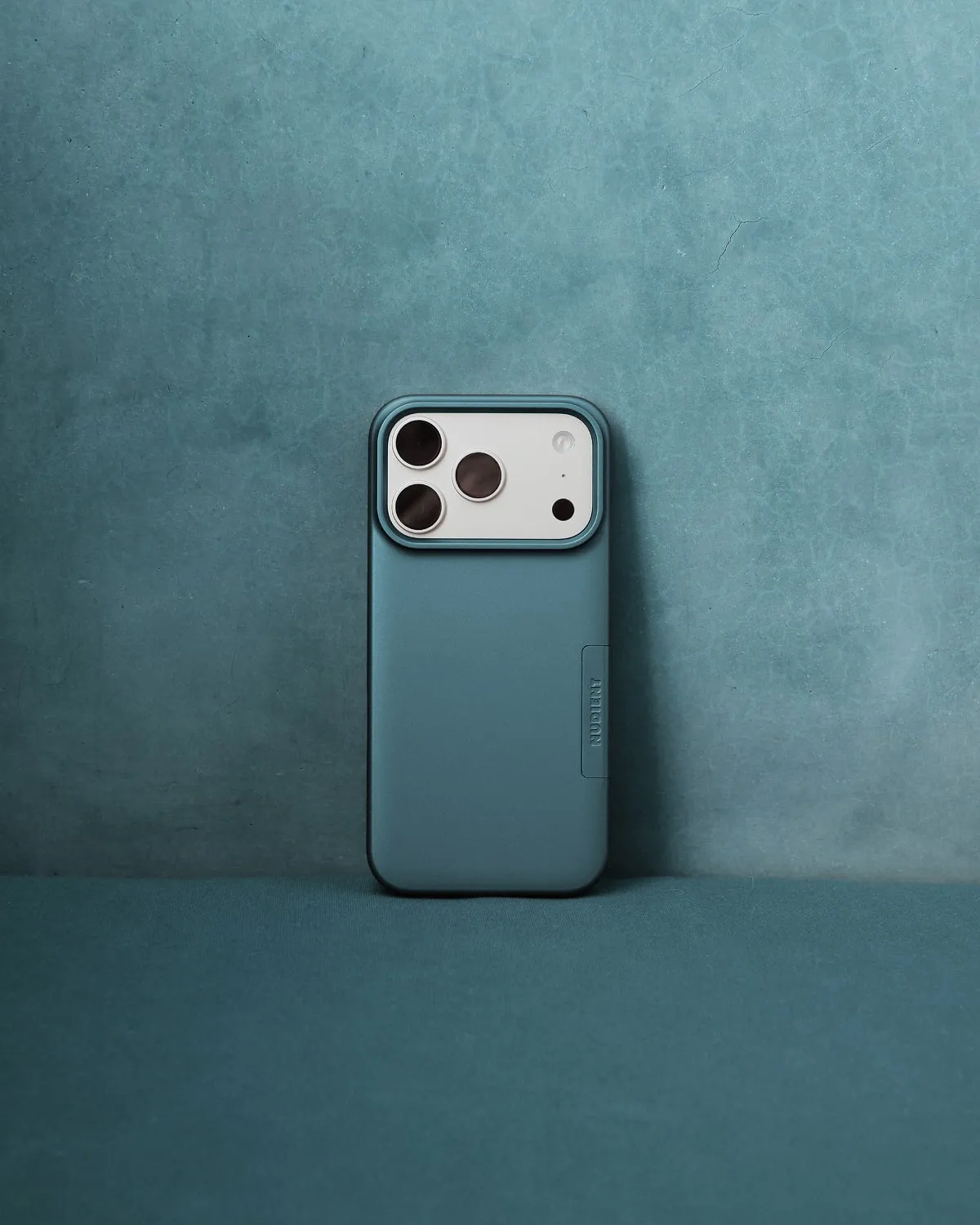 Nudient Thin Case cover iPhone 17 Pro Max Teal MagSafe sottile