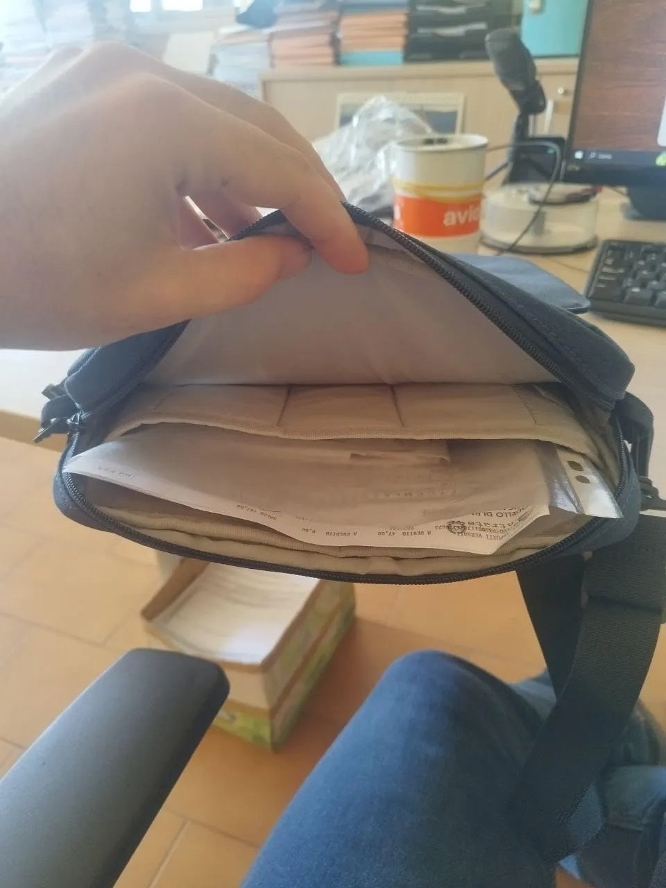 MoKo Tablet 9-11 pollici borsa sleeve nero grigio imbottita manico