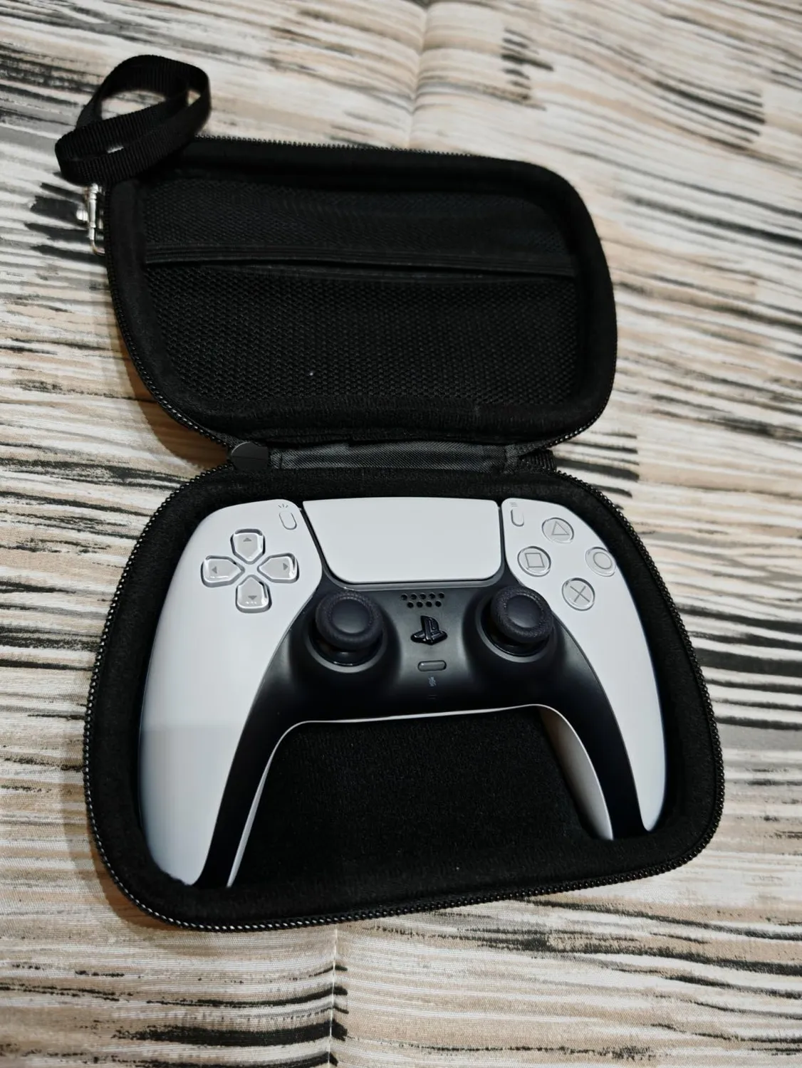 MoKo Custodia controller PS5 EVA con tracolla