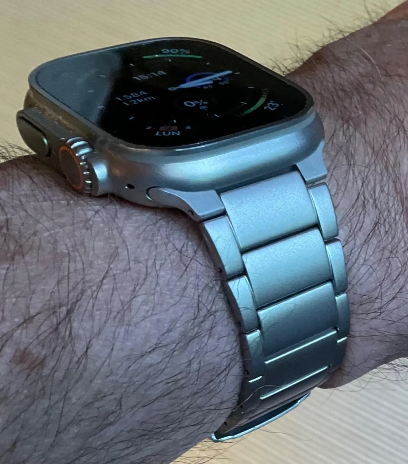 MoKo Cinturino Titanio Apple Watch 42-49mm Doppio Pulsante
