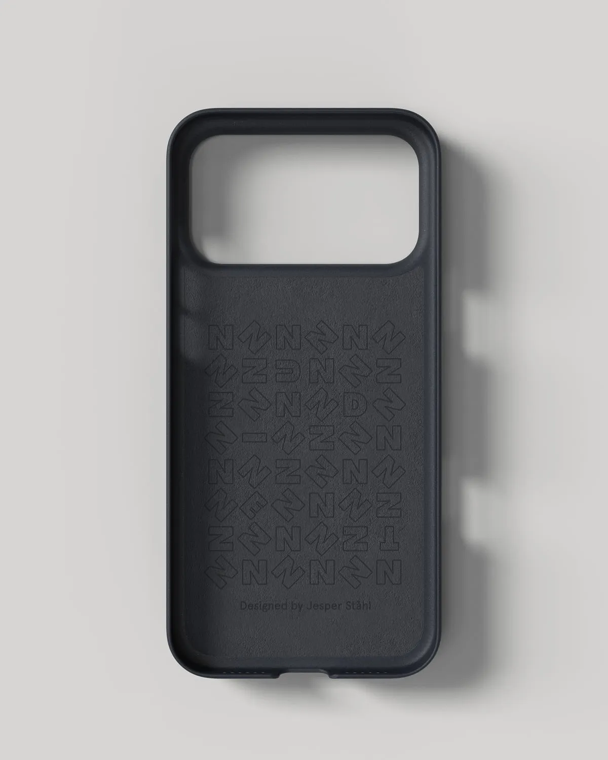 Nudient Thin Case cover iPhone 18 Pro Max blu senza MagSafe