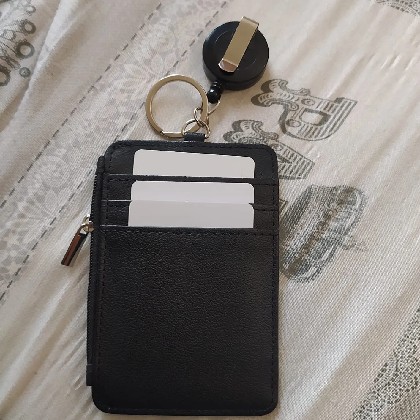 MoKo Porta badge pelle PU nero con zip retrattile
