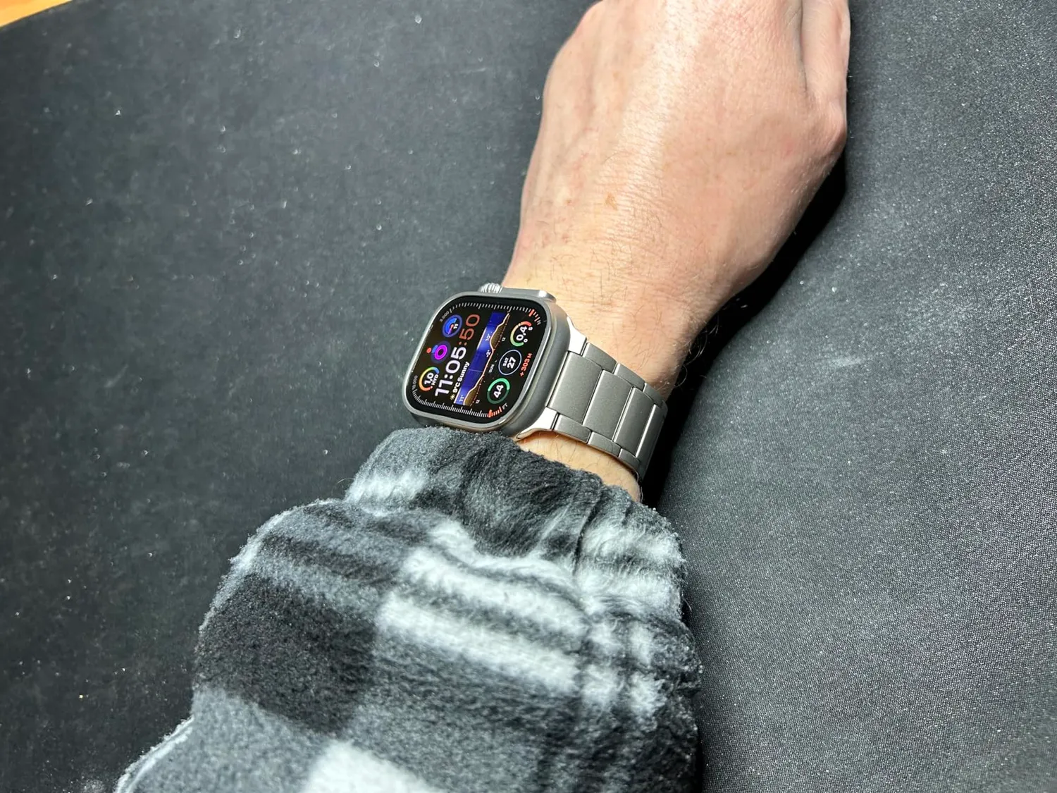 MoKo Cinturino Titanio Apple Watch 42-49mm Doppio Pulsante