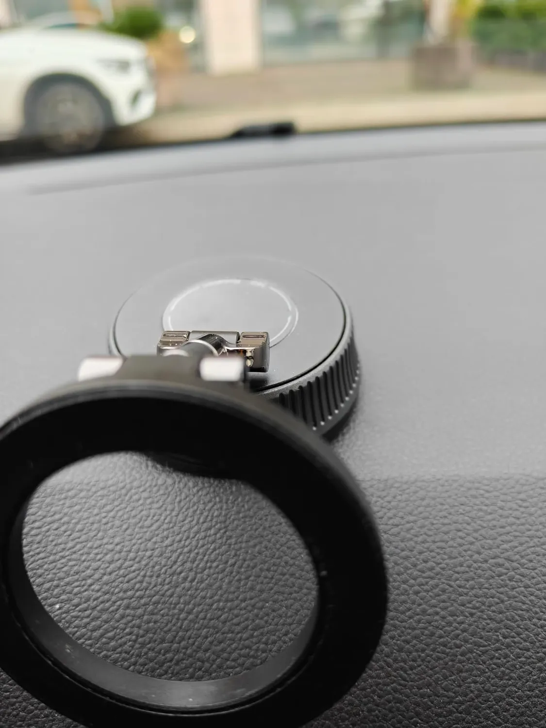 EOIWUY Porta Cellulare Auto Magnetico Nano Gel 360°