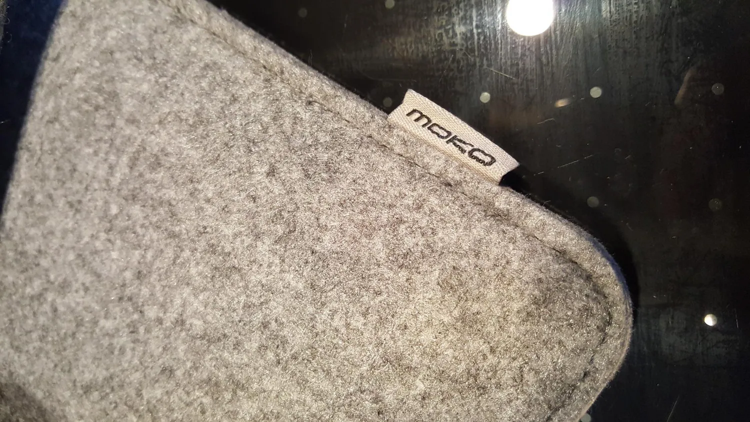 MoKo custodia sleeve feltro tablet 7-8 pollici grigio chiaro antiurto