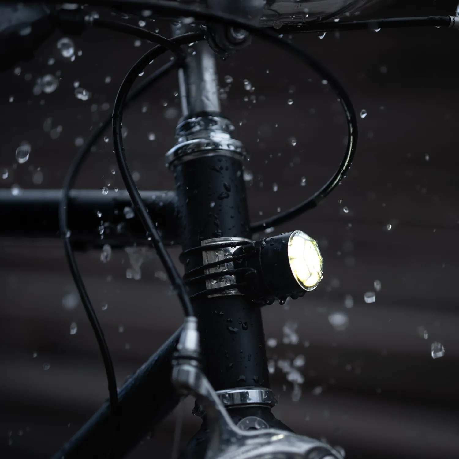Shapeheart mini luce bici magnetica anteriore ricaricabile