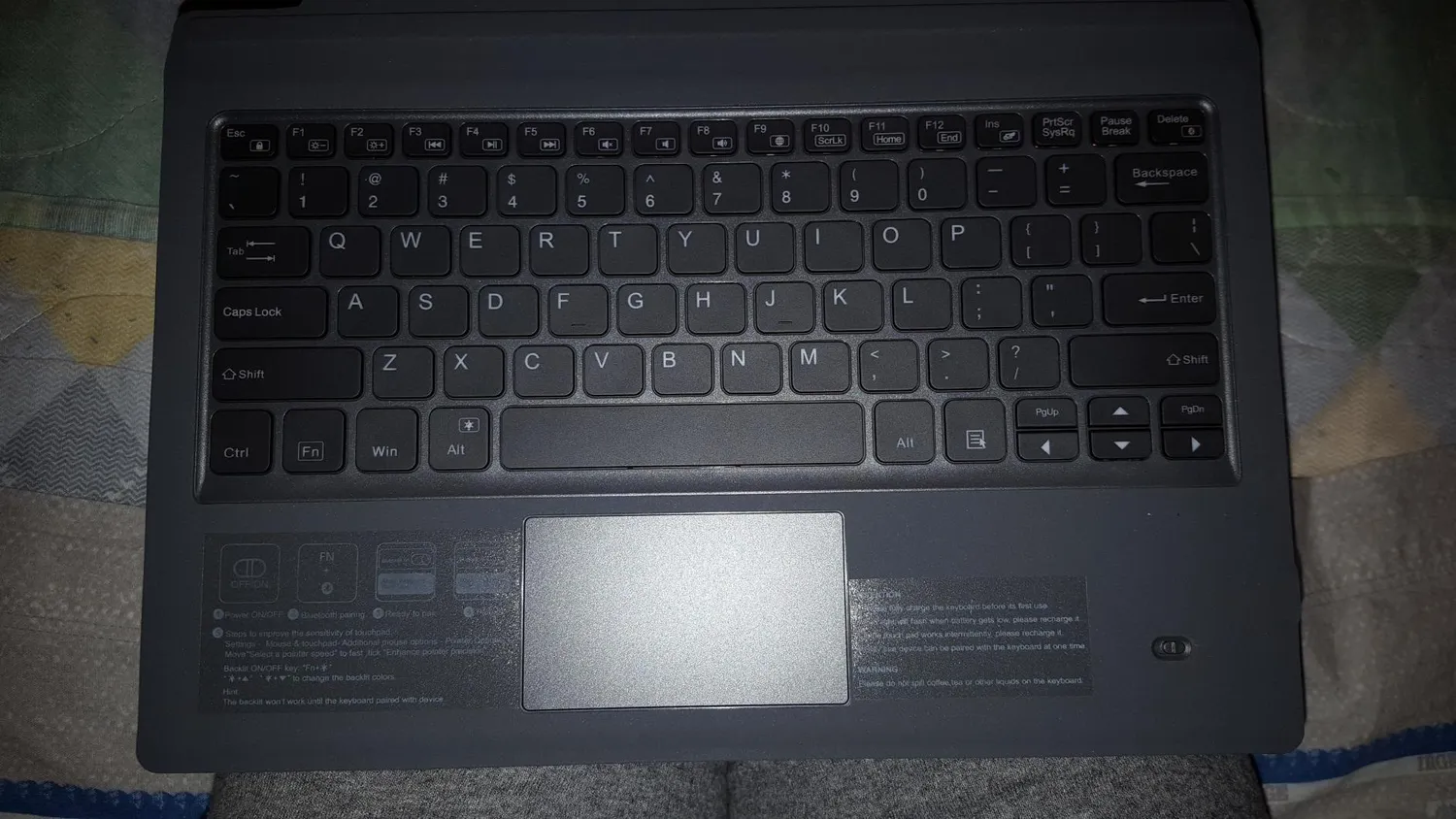 MoKo per Surface Pro 3-7 Plus tastiera bluetooth grigia retroilluminata