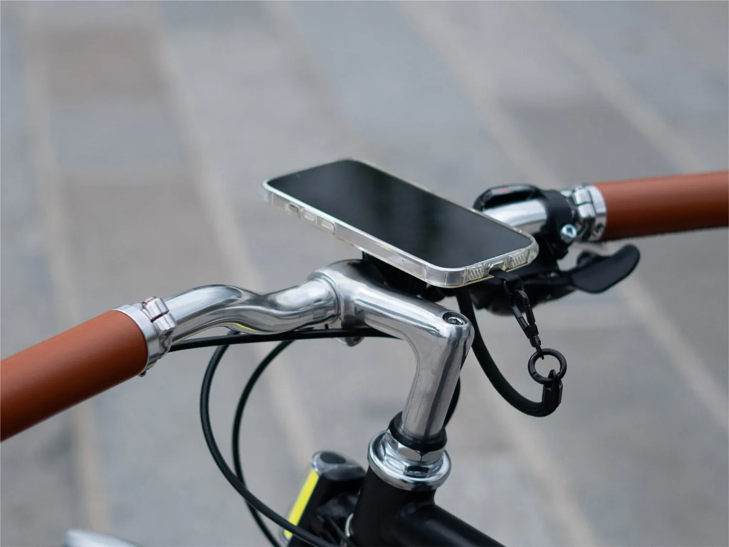 Shapeheart Bici Pro Kit Essenziale supporto telefono XL impermeabile