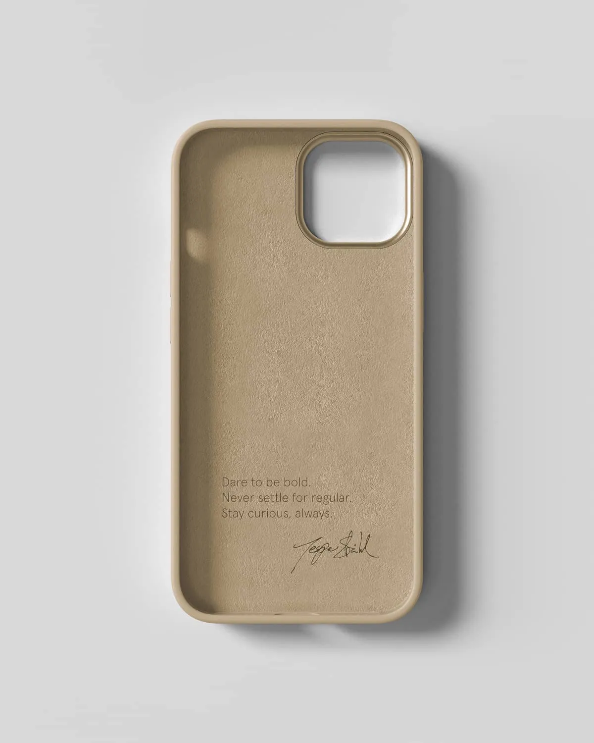 Nudient Bold Case iPhone 14 cover Wool Beige antishock